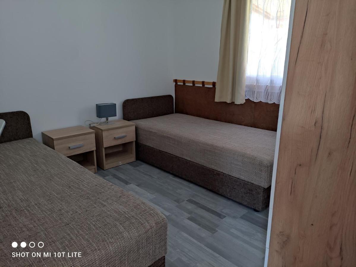 Rákóczi Vendégház Poroszlo Exterior foto