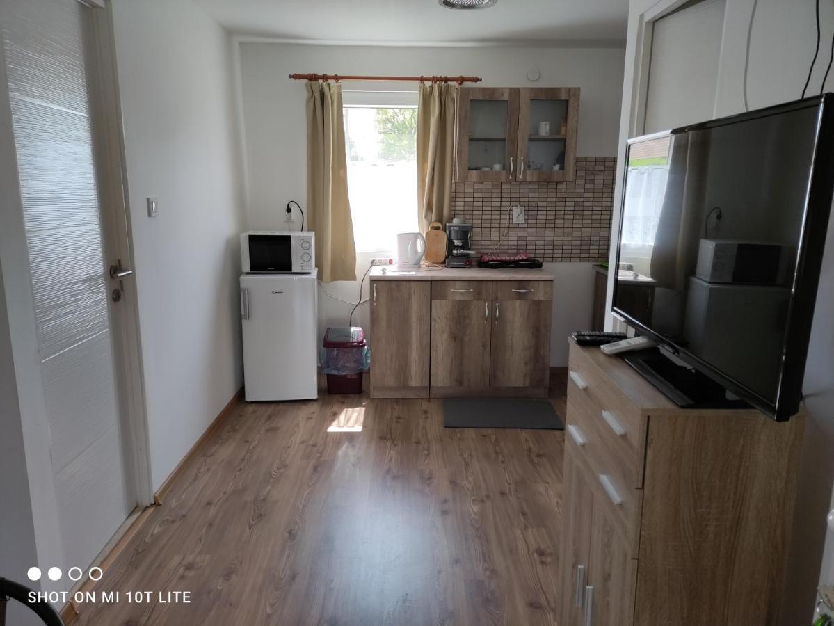 Rákóczi Vendégház Poroszlo Exterior foto