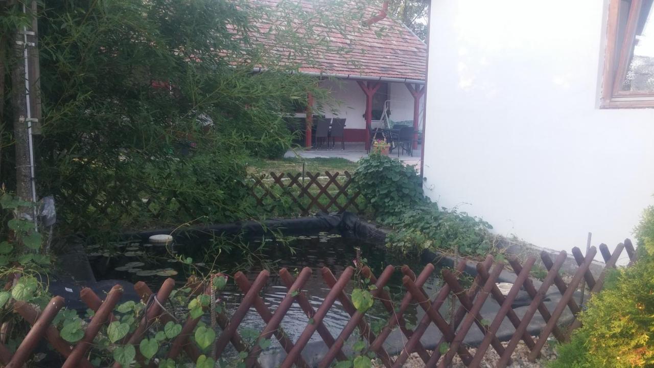 Rákóczi Vendégház Poroszlo Exterior foto